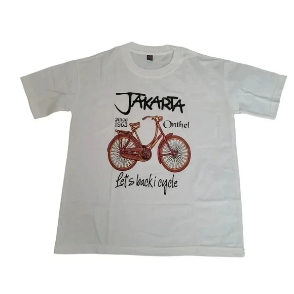 Jakarta Tee-shirt M NWOT - Picture 1 of 3